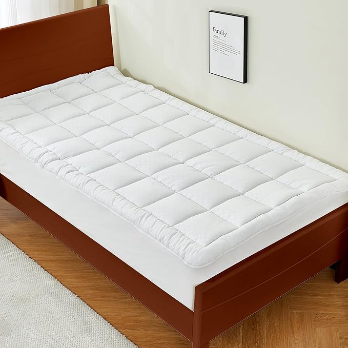 Twin XL Mattress Pad Cover for College Dorm, Cooling Mattress Topper for Twin Extra Long Bed with 6-21 inches Deep Pocket, 39x80 Inches, White