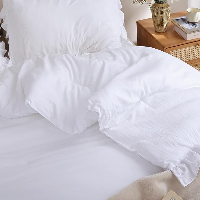 JANZAA Comforter Set Full Size White Comforter Set Ruffled Soft Vintage Farmhouse Bed Set Fluffy 3PCS Shabby Chic Bedding with 2 Pillowcases
