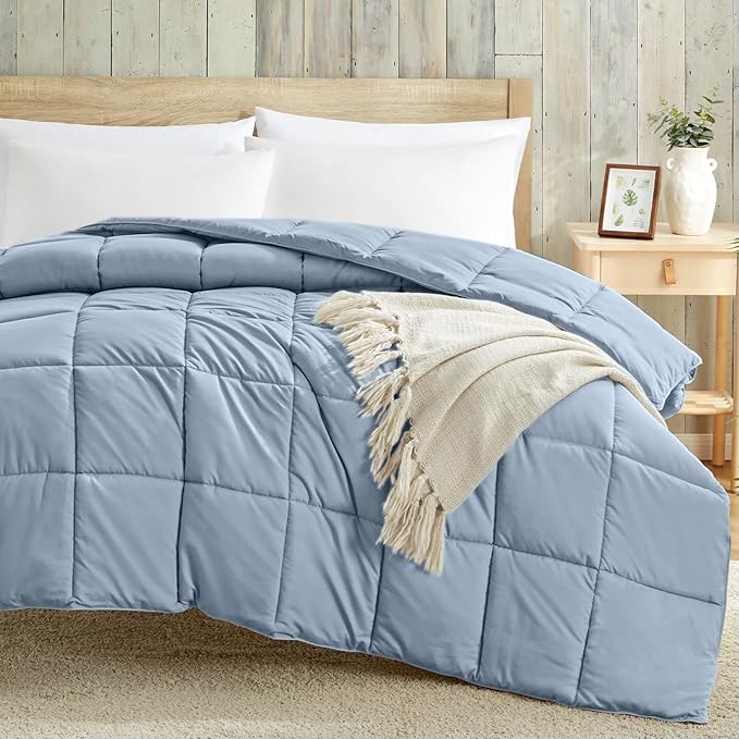 Homelike Moment Twin Comforter Duvet Insert - Blue Down Alternative Bed Comforter Twin Size, Lightweight Bedding Comforters Quilted Soft All Season Blue