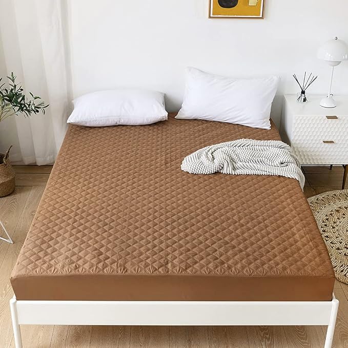 vctops Quilted Fitted Sheet Waterproof Mattress Protector Pad Ultra Soft Elastic Fitted Deep Pocket Bed Cover (Coffee,King)