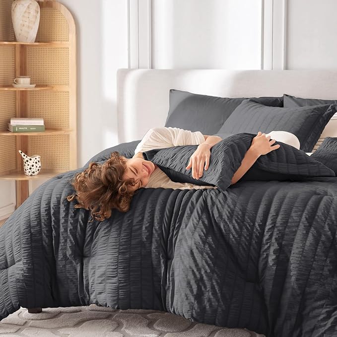 MUXHOMO 7 Pieces Full Comforter Set, Seersucker Bed in a Bag Full Size, All Season Luxury Bedding Set with Comforter, Flat Sheet, Fitted Sheet, Pillowcases & Shams, Dark Grey