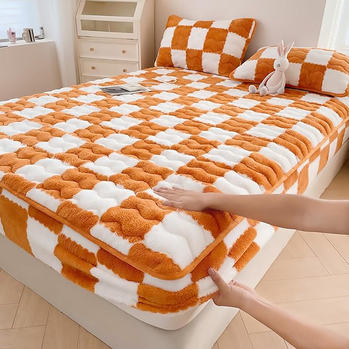 Velvet Fitted Sheet, Soft Velvet Fleece Bed Sheet Mattress Protector Cover with 12'' Deep Pocket Breathable Mattress Pad Cover, Elastic Fitted Mattress Topper(Cal King-79x87inch, Orange)