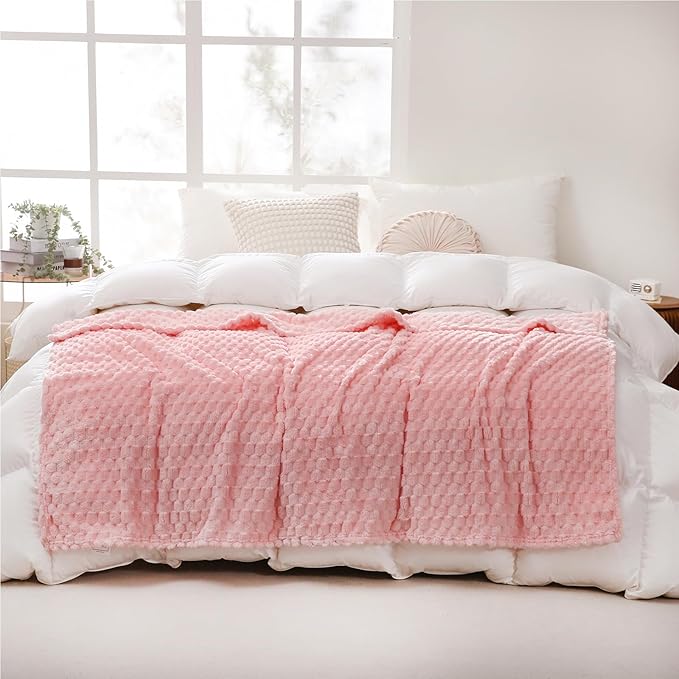 Puncuntex Light Pink Throw Blanket 108"×90" inches Fuzzy 3D Jacquard Decorative Flannel Fleece Super Soft Plush Cozy Blanket for Couch Sofa Chair Lightweight