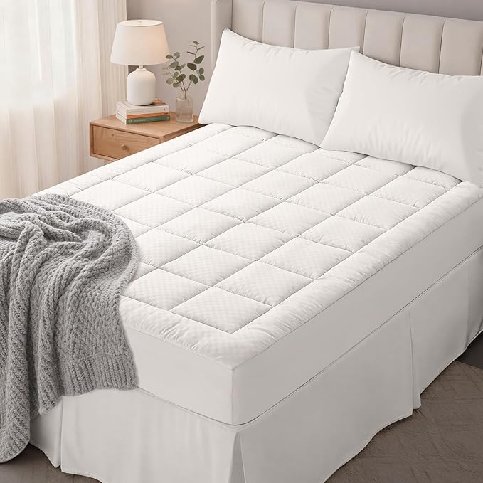 OLANLY Full Quilted Fitted Mattress Pad, Elastic Fitted Mattress Topper, Cooling Soft Mattress Cover Stretches up to 21 Inches Deep, Machine Washable Mattress Protector (54x75 inch, Off White)