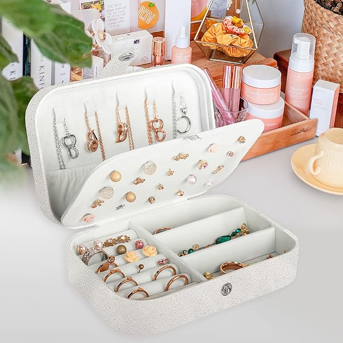 Hatori Travel Jewelry Box, PU Leather Small Jewelry Organizer for Women Girls, Portable Mini Travel Case Display Storage Holder Boxes for Stud Earrings, Rings, Necklaces, Bracelets (Glitter White) - Image 2