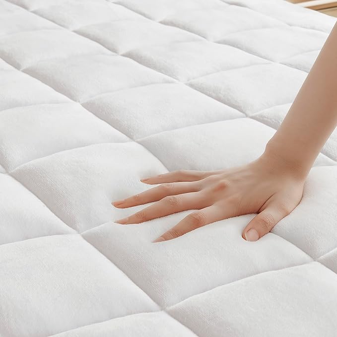 Madison Park Waterproof Mattress Protector, Cloud Soft Plush Mattress Cover, Overfilled Mattress Pad, Fitted Pocket Fits Up to 18 Inch, Machine Washable Bed Cover, White Full