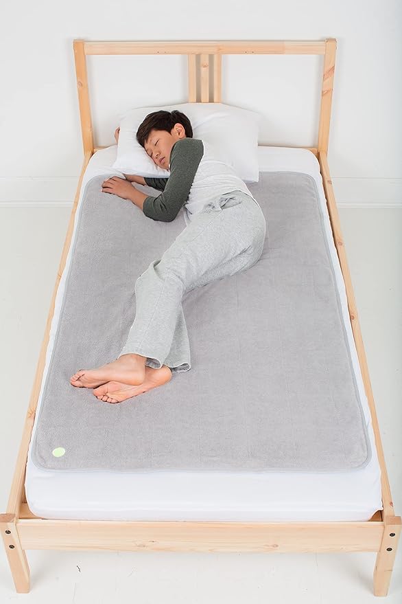 PeapodMats Bedwetting & Incontinence Waterproof Bed Mat - Reusable Underpad. Secure Placement & Breathable. Washable. Enviro Friendly 3x5 (Light Gray) Mattress Protector & Pee Pad for Kids & Adults