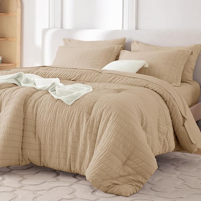 MUXHOMO 5 Pieces Twin Comforter Set, Seersucker Bed in a Bag Twin Size, All Season Luxury Bedding Set with Comforter, Flat Sheet, Fitted Sheet, Pillowcase & Sham, Khaki
