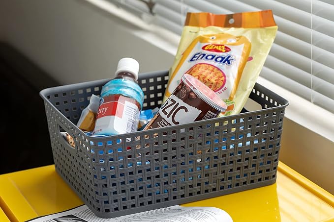 Eslite Plastic Storage Baskets for Organizing,11"X8.5"X4.7",Pack of 4 (Grey) - Image 6