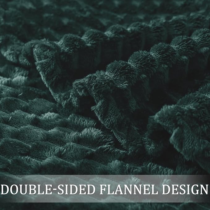 Exclusivo Mezcla Fleece California King Blanket for Bed, Oversized Fuzzy Forest Green Bed Blankets, Soft Cozy Plush Sofa Throws for All Seasons, 120x120 Inches
