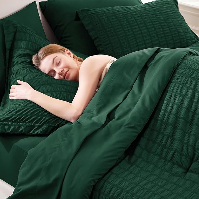 CozyLux Queen Comforter Set Emerald Green Seersucker 7 Pieces Bed in a Bag Queen Comforter Set with Sheets, Luxury Bedding Sets with Down Alternative Comforter, Sheets, Pillowcases & Shams All Seasons