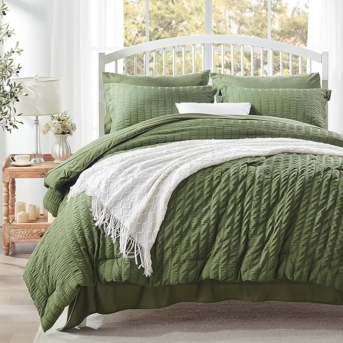 Zzlpp King Size Comforter Set 7 Pieces, Olive Green Seersucker Bed in a Bag with Sheets, All Season Bedding Sets with 1 Comforter, 2 Pillow Shams, 2 Pillowcases, 1 Flat Sheet, 1 Fitted Sheet