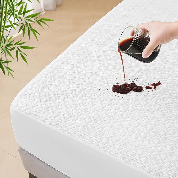KUUP Waterproof King Mattress Protector- Hypoallergenic Odor-Free Rayon Derived from Bamboo, Breathable Cooling 3D Air Noiseless Mattress Cover Fits 11" Deep Pockets