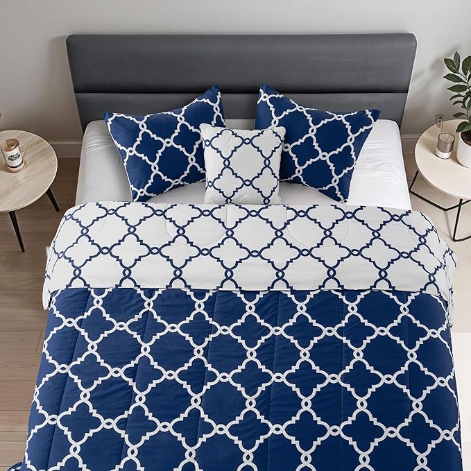 LUX Décor Reversible 5pc King Comforter Set, Printed Bedding Set, All-in-One Bed in a Bag, Includes 1 Comforter, 2 Pillow Shams, 1 Decorative Pillow & 1 Bed Skirt (Quatrefoil Navy,King)