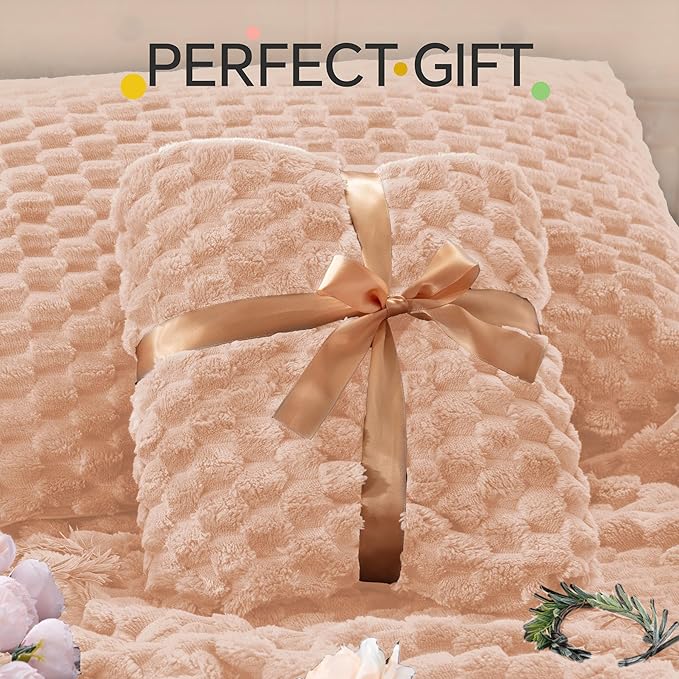 BEDELITE Fluffy Queen Comforter Set - Coral Pink Fleece Soft Comforter for Queen Size Bed, Luxury Warm Bedding Set for Winter, Fuzzy Bed Set 3 Pieces (1 Comforter, 2 Pillowcases)