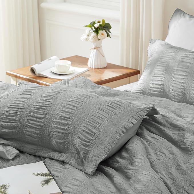 Zzlpp King Comforter Set, 7 Pieces, Grey Seersucker Bed in a Bag with Comforter, Pillow Shams, Pillowcases, Flat Sheet, Fitted Sheet