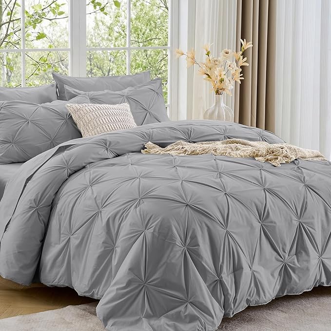 Sasttie Twin XL Comforter Set, 5-Piece Bed in a Bag, Pintuck Bedding Sets for All Season, Includes Comforter, Flat Sheet, Fitted Sheet, Pillowcase and Pillowsham, Light Grey