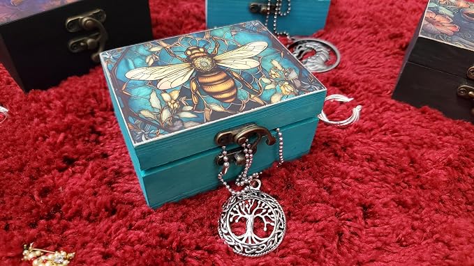 JB&C Premium Bee Trinket Box Small Jewelry Keepsake Box | Earrings Necklace Storage Box for Girls Women | Bee lovers Gift Idea, Animals Ornaments for Home Décor (3BES) - Image 2