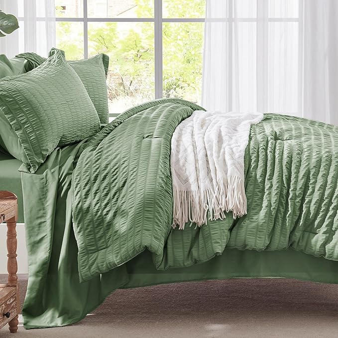 Zzlpp Twin Comforter Set - 5 Pieces, Sage Green Seersucker Bed in a Bag with Comforter, Pillow Sham, Pillowcase, Flat Sheet, Fitted Sheet