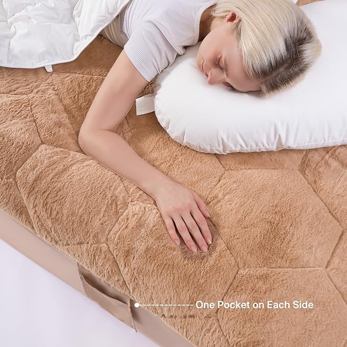 Faux Fur Mattress Pad Quilted Fitted Mattress Cover, Fluffy Warm Soft Breathable Mattress Protector, Mattress Topper with 8-21" Deep Pocket (Khaki, King)