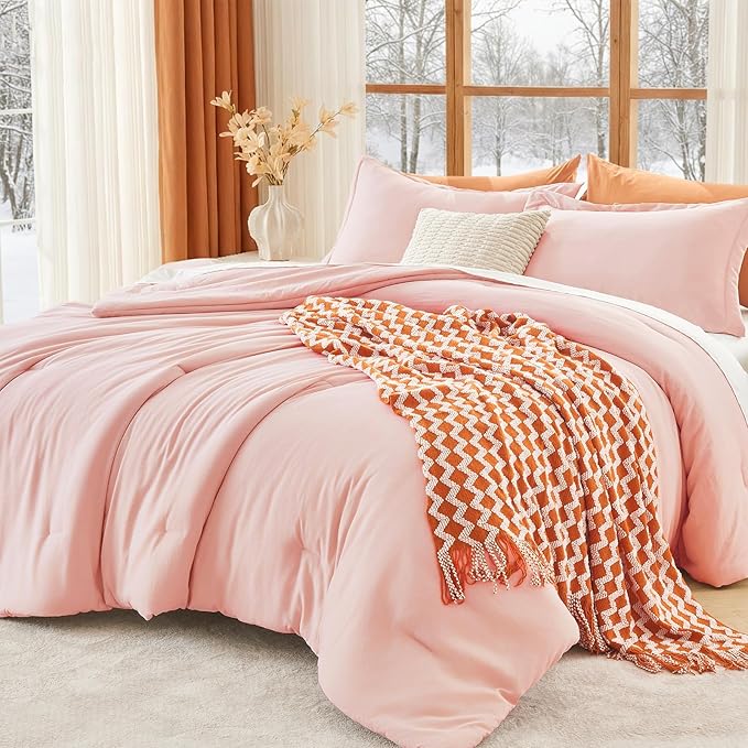 MUXHOMO Full Comforter Sets, All Season Ultra Soft Down Alternative Bedding - 3 Piece Lightweight Bed Set Includes 1 Comforter (82"x86") and 2 Pillow Shams (20"x26"), Blush