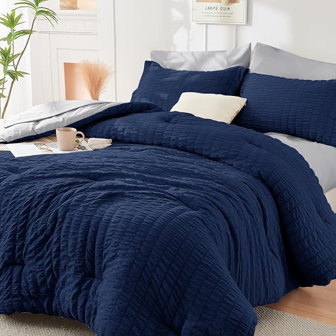 HYMOKEGE Navy Blue/Light Grey King Size Comforter Set Seersucker 7 Pieces, All Season Luxury Bed in a Bag for Bedroom, Bedding Set with Comforter, Sheets, Pillowcases & Shams