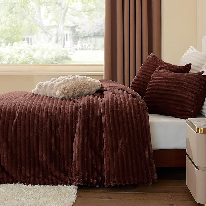 BEDELITE Fleece Twin Comforter Set -Super Soft & Warm Fluffy Hot Chotolate Bedding, Luxury Fuzzy Heavy Bed Set for Winter with 1 Pillow case