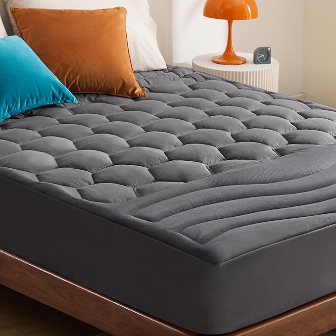 Bedsure Grey Twin Mattress Pad Cover - Quilted Fitted Mattress Topper Protector with 8-21 Inches Deep Pocket, Noiseless Breathable Bed Cover Padded, Machine Washable, Grey,39x75 Inches