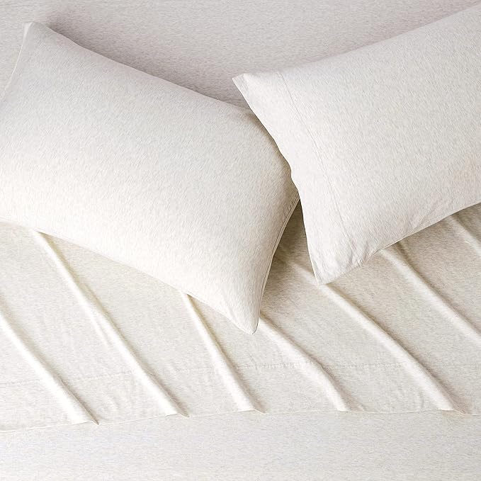 Amazon Basics 4-Piece Soft, Breathable 100% Cotton Jersey Knit Bed Sheet Set with Deep Pockets, Includes Flat and Fitted Sheets, Pillowcase, Queen, Oatmeal, Solid