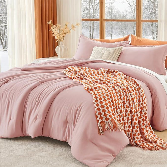 MUXHOMO California King Comforter Set, All Season Ultra Soft Down Alternative Bedding - 3 Piece Lightweight Bed Set Includes 1 Comforter (104"x96") and 2 Pillow Shams (20"x36"), Rose Gold
