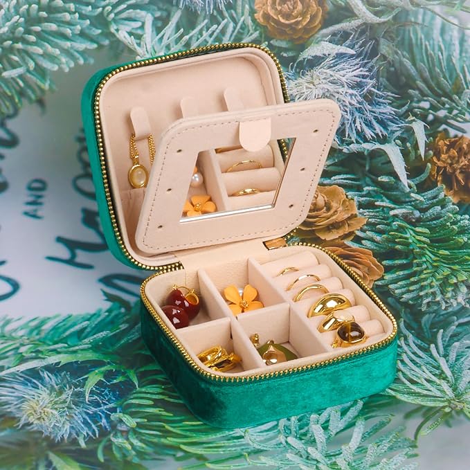 OceeK Plush Velvet Jewelry Box,Travel Jewelry Case and Organizer with Mirror,Jewelry Box for Women Girls,Green,1 Pack - Image 6