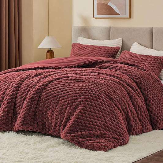 BEDELITE Fluffy Twin Comforter Set - Burgundy Fleece Soft Comforter for Twin Size Bed, Luxury Warm Bedding Set for Winter, Fuzzy Bed Set 2 Pieces (1 Comforter, 1 Pillowcase)