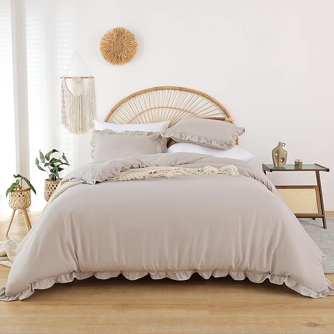 JANZAA Oatmeal Twin Ruffled Soft Twin Size Bed Set Vintage Farmhouse Bed Comforter Set Shabby Fluffy Bedding (1 Comforter Set and 1 Pillowcase)