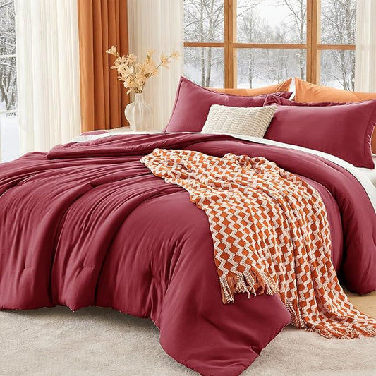 MUXHOMO Queen Comforter Set, All Season Ultra Soft Down Alternative Bedding - 3 Piece Lightweight Bed Set Includes 1 Comforter (90"x90") and 2 Pillow Shams (20"x26"), Burgundy Red