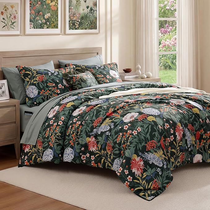 CASAAGUSTO Queen Comforter Set-7 Pieces Green Botanical Floral Bedding, Flowers Printed Design Queen Bed in a Bag with Botanical Flowers Comforter, Sheets, Pillowcases & Shams