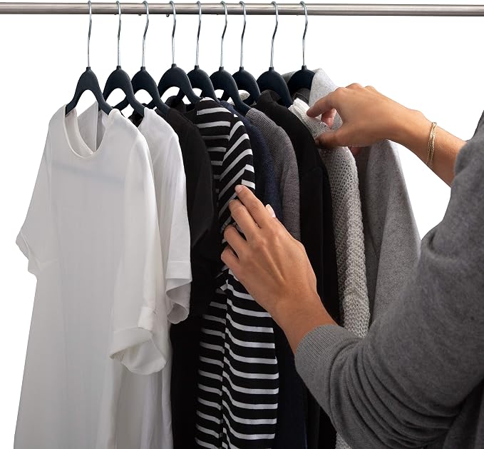Simplify 10 Super Slim Velvet Huggable Hangers in Black - Image 6