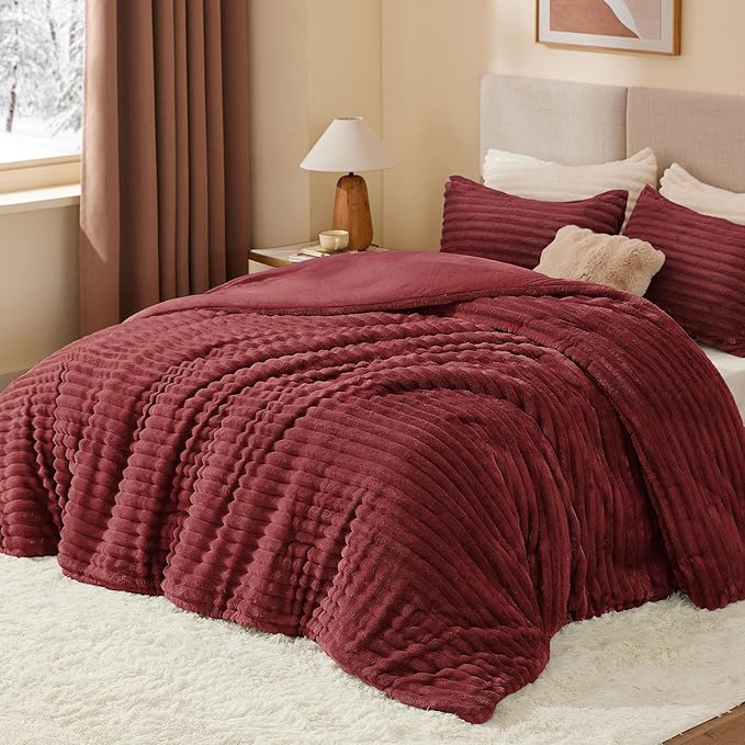 BEDELITE Fleece Full Comforter Set -Super Soft & Warm Fluffy Burgundy Bedding, Luxury Fuzzy Heavy Bed Set for Winter with 2 Pillow Cases
