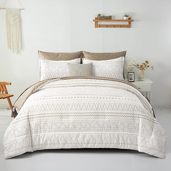 WONGS BEDDING 7 Pieces Khaki Comforter Set Boho Bed in a Bag King Size,Geometric Striped Comforter Reversible Soft Microfiber Bedding Set with Pillowcases,Flat Sheet,Fitted Sheet,Pillow Shams