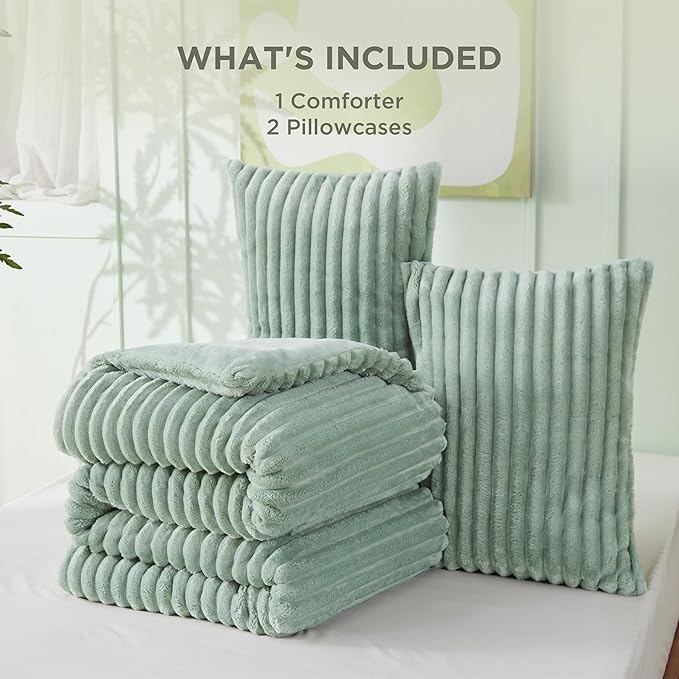 Bedsure King Comforter - GentleSoft™ 3 Pieces Double-Side Fleece Fluffy Sage Green Comforter Set, Cozy Striped Room Decor Aesthetic, Luxury King Size Bedding with 2 Pillowcases, 104x90 Inches