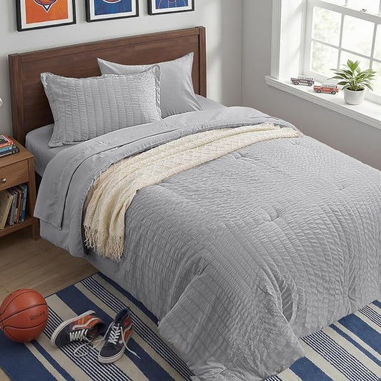 Zzlpp Twin Comforter Set 5 Pieces, Light Grey Seersucker Bed in a Bag with Comforter, Pillow Sham, Pillowcase, Flat Sheet, Fitted Sheet