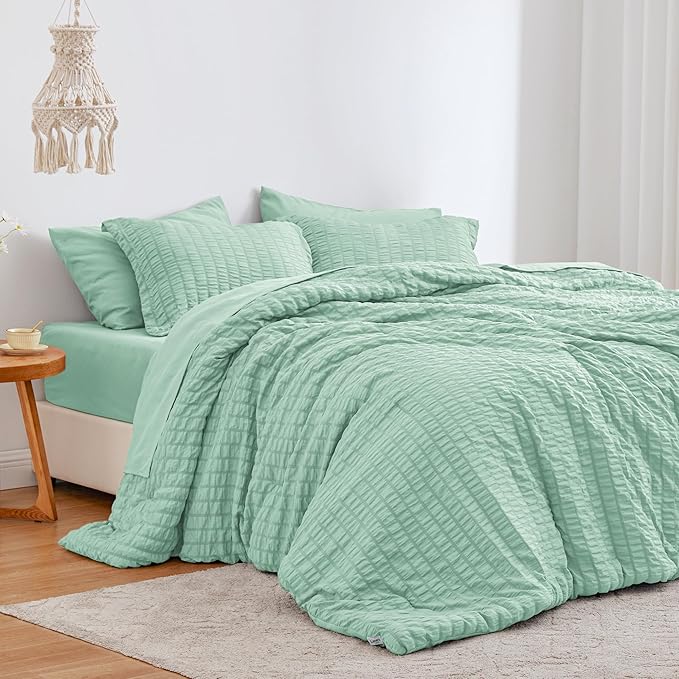 Love's cabin Seersucker Light Green California King Comforter Set, 7-Piece All Season Lightweight Bed in a Bag Bedding Set with Comforter, Flat Sheet, Fitted Sheet, Pillowcases and Shams | Soft, Breathable, Lightweight