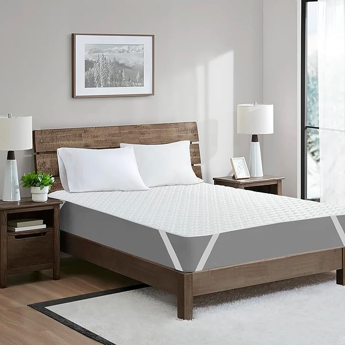 Quilted Mattress Protector Waterproof Mattress Pad, Breathable, Noiseless, Washable Mattress Cover (White, Full)