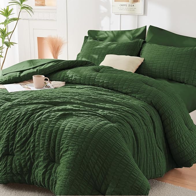 HYMOKEGE Dark Green Twin XLComforter Set Seersucker 5 Pieces, All Season Luxury Bed in a Bag for Bedroom, Bedding Set with Comforter, Sheets, Pillowcase & Sham