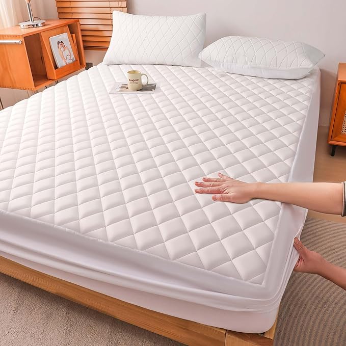 WESLEEPER Mattress Protector Waterproof Mattress Protector Full Size Mattress Bed Cover Super Soft Breathable Machine Washable Cover for Home, Bedroom, Hotel (White, King)