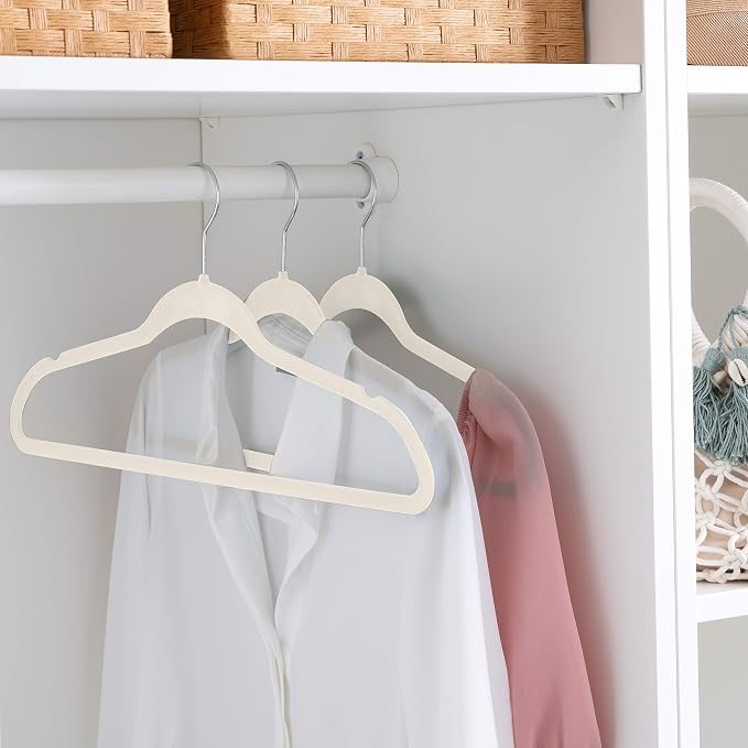 Simplify 10 Super Slim Velvet Huggable Hangers in Ivory - Image 5
