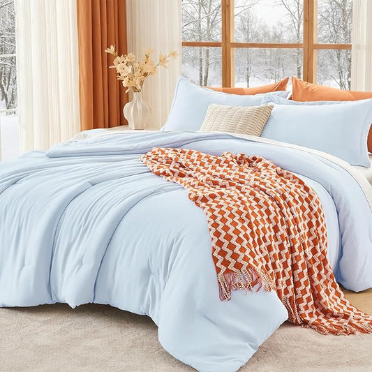 MUXHOMO Full Comforter Sets, All Season Ultra Soft Down Alternative Bedding - 3 Piece Lightweight Bed Set Includes 1 Comforter (82"x86") and 2 Pillow Shams (20"x26"), Light Blue