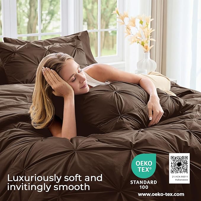 Sasttie Twin Comforter Set, 5-Piece Bed in a Bag, Pintuck Bedding Sets for All Season, Includes Comforter, Flat Sheet, Fitted Sheet, Pillowcase and Pillowsham, Dark Brown