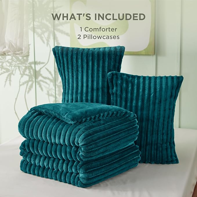 Bedsure King Comforter - GentleSoft™ 3 Pieces Double-Side Fleece Fluffy Teal Comforter Set, Cozy Striped Room Decor Aesthetic, Luxury King Size Bedding with 2 Pillowcases, 104x90 Inches