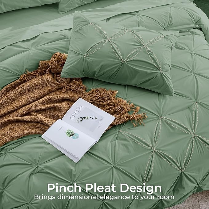 Sasttie King Size Comforter Set, 7-Piece Bed in a Bag, Pintuck Bedding Set for All Season, Includes Comforter, Flat Sheet, Fitted Sheet, Pillowcases and Pillowshams, Sage Green