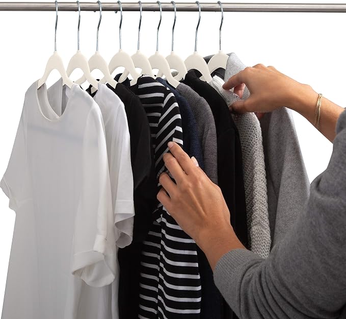 Simplify 10 Super Slim Velvet Huggable Hangers in Ivory - Image 6